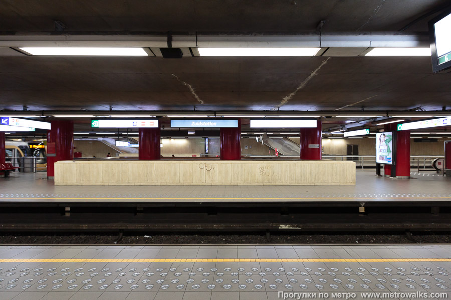 Станция Gare du Midi / Zuidstation [Гар дю Миди́ / Зэ́дстасьо́н] (линия 2 / 6, Брюссель). Поперечный вид.