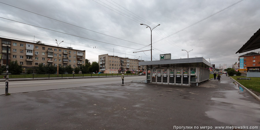 Станция Проспект Космонавтов (Екатеринбург). Общий вид окрестностей станции.