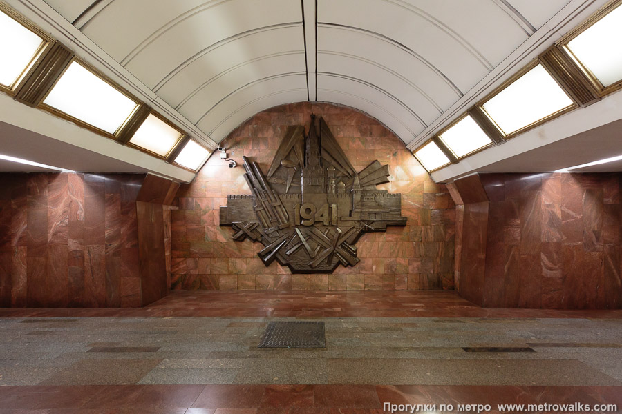 Станция Дмитровская (Серпуховско-Тимирязевская линия, Москва). Глухой торец крупным планом. 15 июня 2025. Станция Дмитровская (Серпуховско-Тимирязевская линия, Москва). Глухой торец крупным планом.