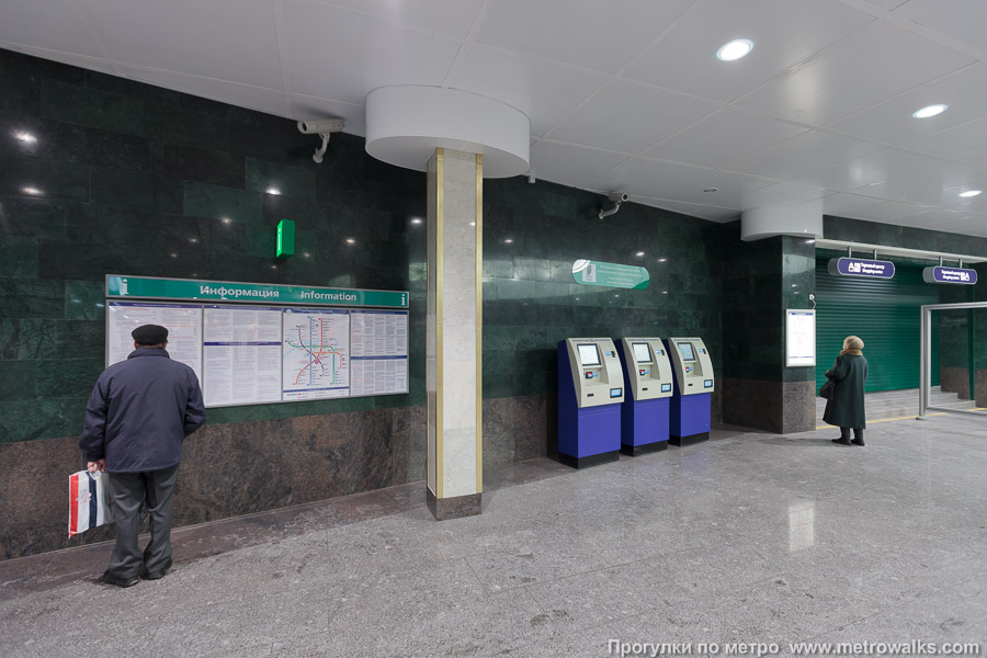 Станция Звенигородская (Фрунзенско-Приморская линия, Санкт-Петербург). Автоматы для оплаты проезда.