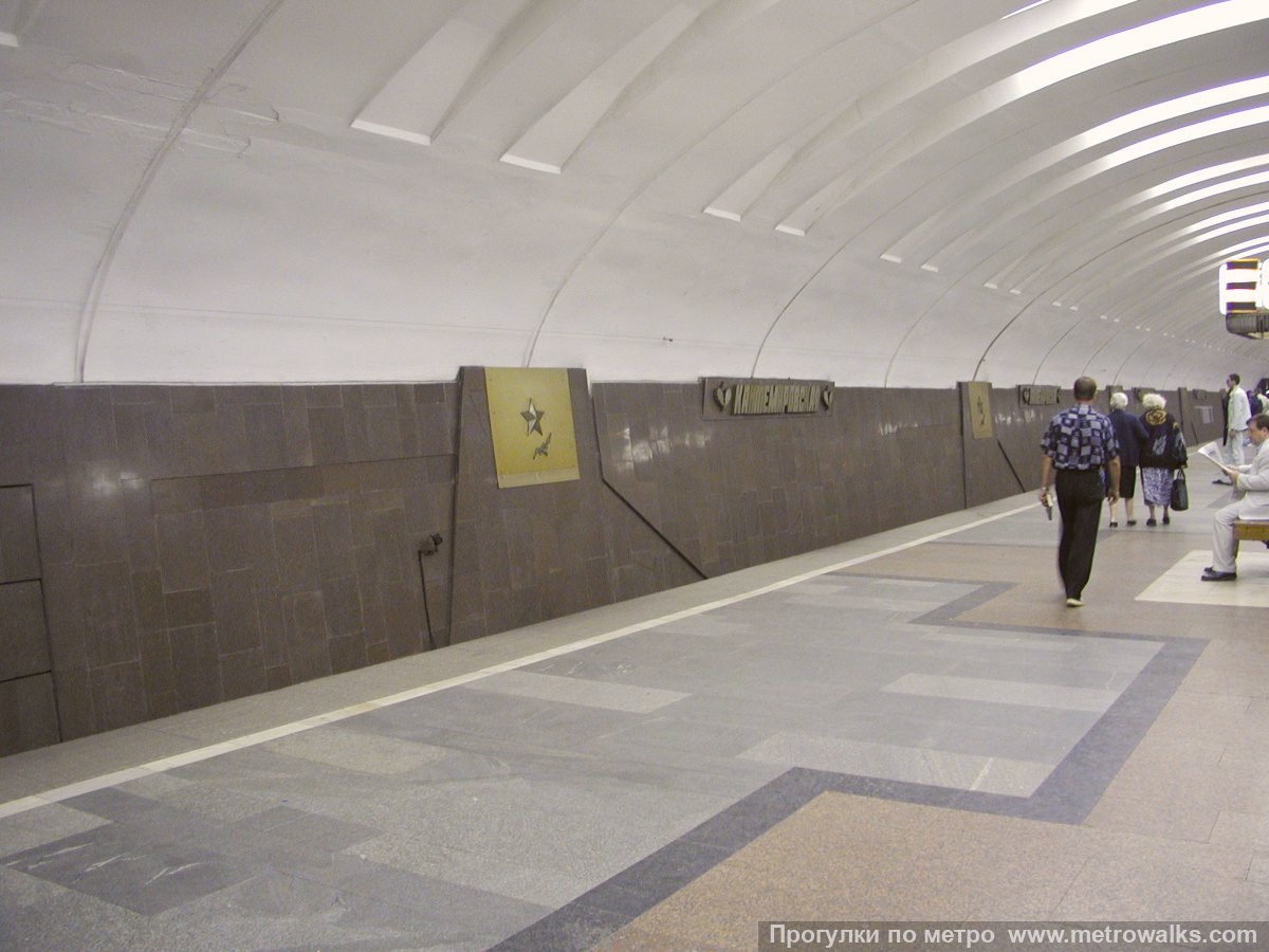 Фотография станции Кантемировская (Замоскворецкая линия, Москва). Вид по диагонали.