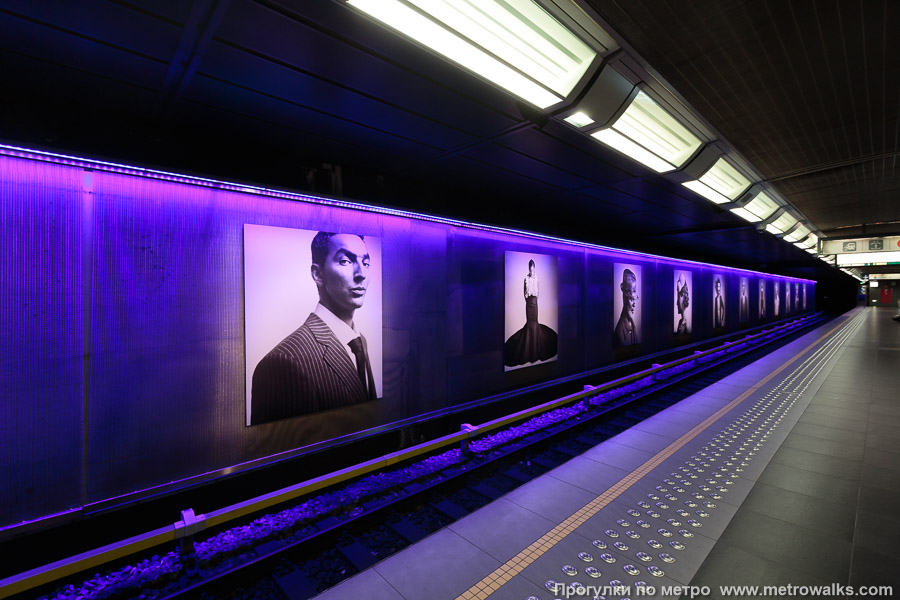 Станция Gare de l'Ouest / Weststation [Гар дё лю́эст / Ве́стстасьо́н] (линия 2 / 6, Брюссель). Вид по диагонали.