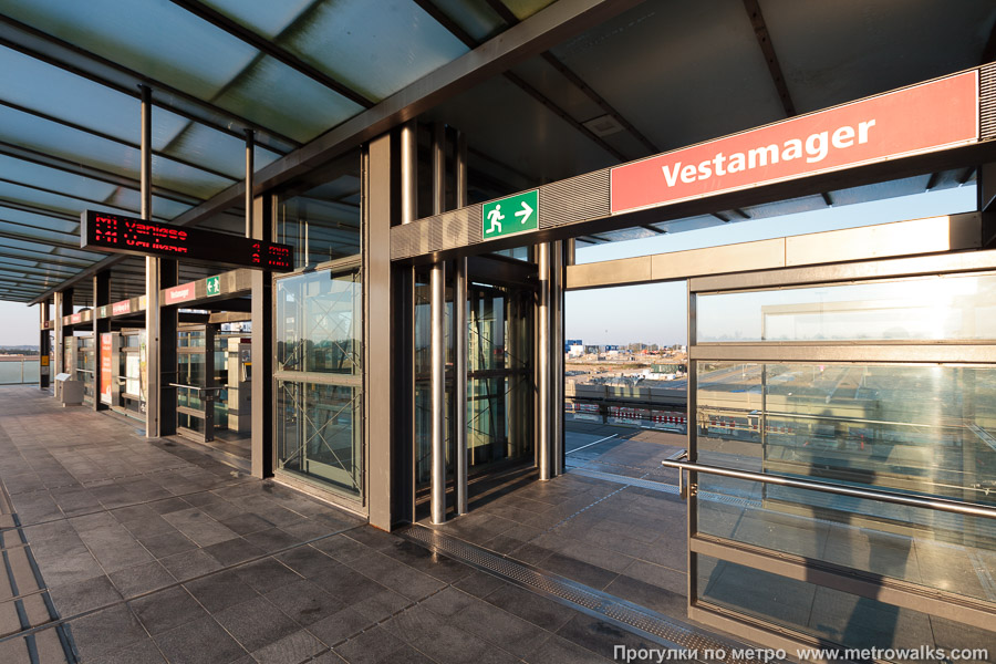 Станция Vestamager [Вестамагр] (Копенгаген). Лифт.