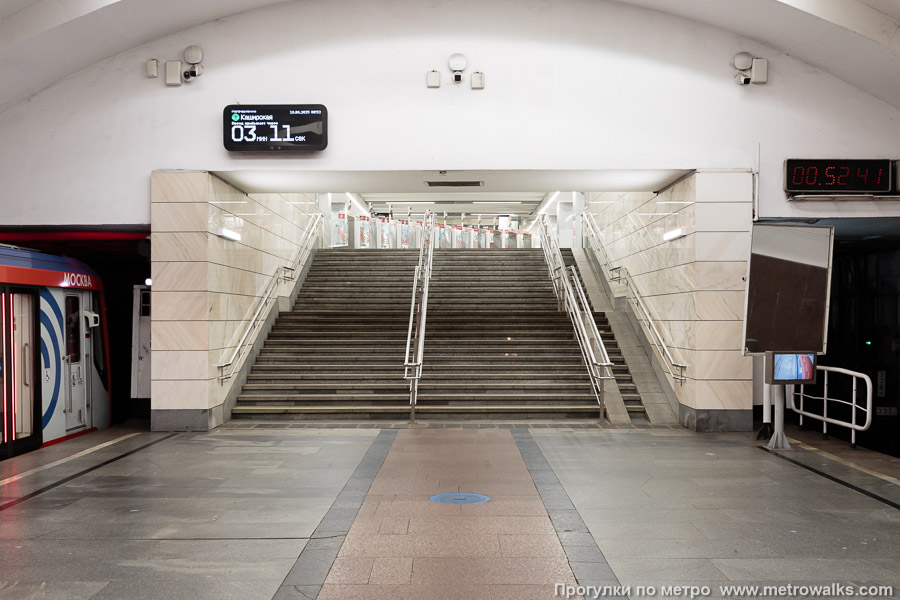 Станция Кантемировская (Замоскворецкая линия, Москва). Южный выход аналогичен северному.