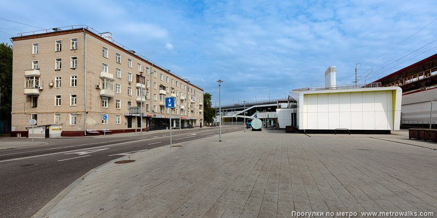 Станция Окружная (Люблинско-Дмитровская линия, Москва). Общий вид окрестностей станции. Локомотивный проезд.