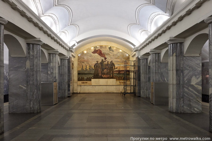 Станция Балтийская (Кировско-Выборгская линия, Санкт-Петербург). Противоположная от входа часть станции.