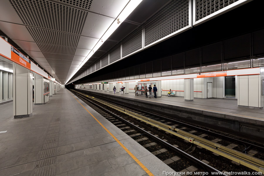 Станция Ottakring [Оттакринг] (U3, Вена). Вид по диагонали.