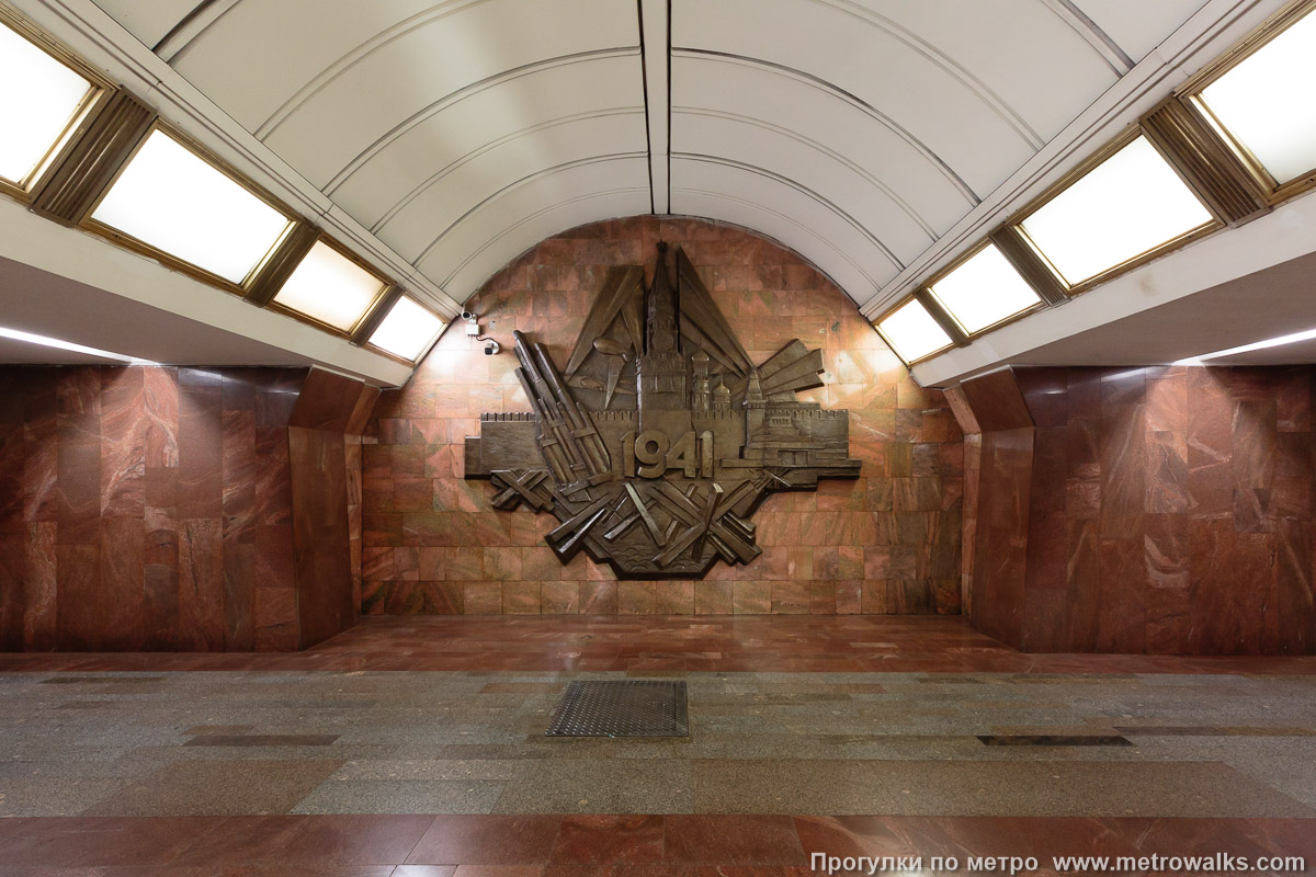 Фотография станции Дмитровская (Серпуховско-Тимирязевская линия, Москва). Глухой торец крупным планом. Фотография станции Дмитровская (Серпуховско-Тимирязевская линия, Москва). Глухой торец крупным планом.