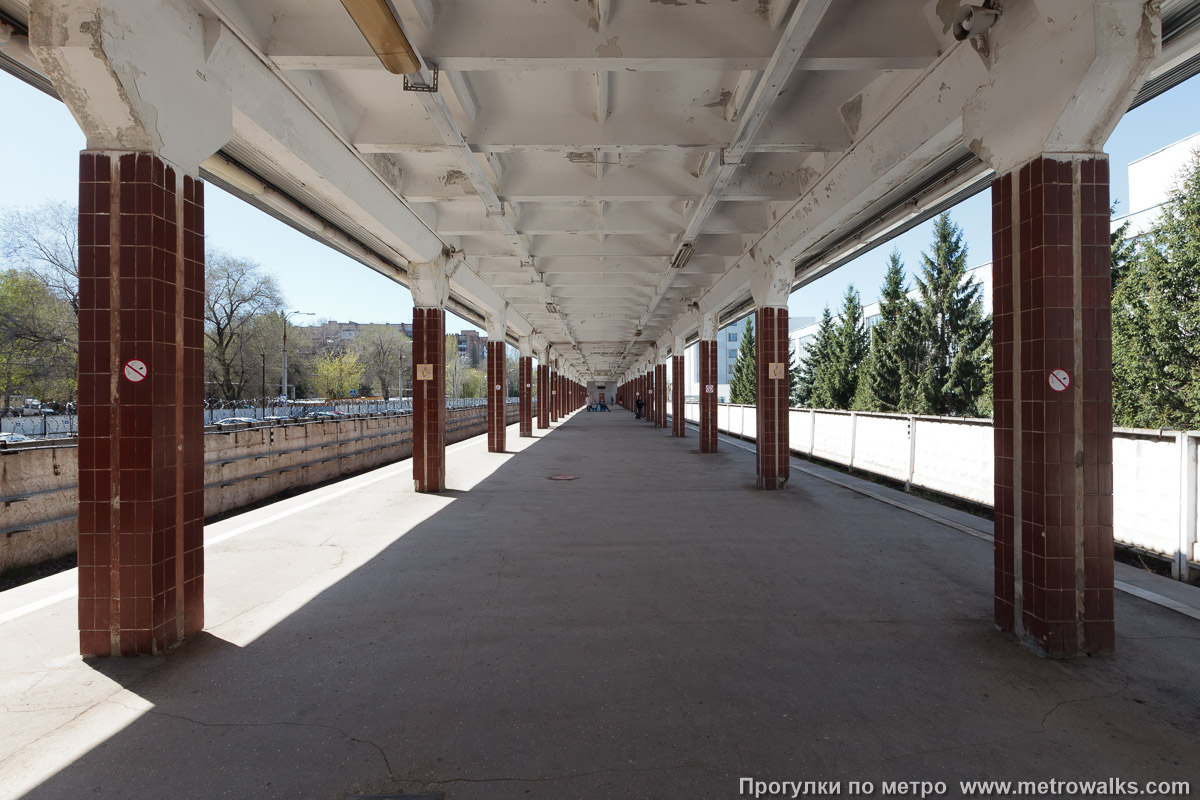 Фотография станции Юнгородок (Самара). Продольный вид по оси станции.