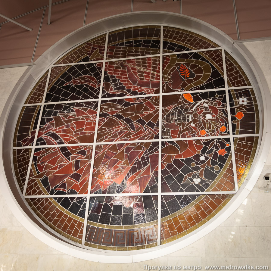 Парнас метро снаружи. Парнас московская время. Сварщики россии метро парнас. Парнас санкт-петербург. Парнас московская время.